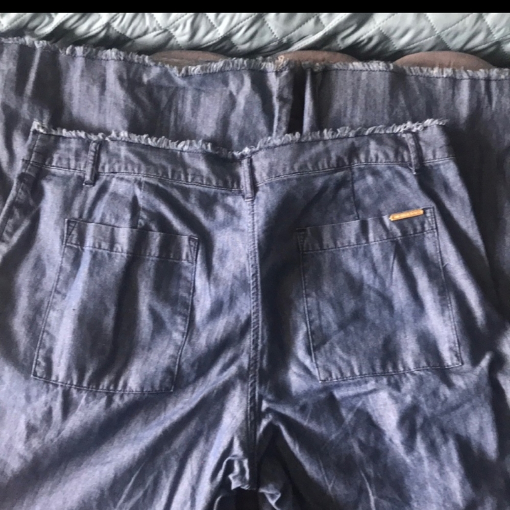 ‼️Michael kors frayed waist jeans